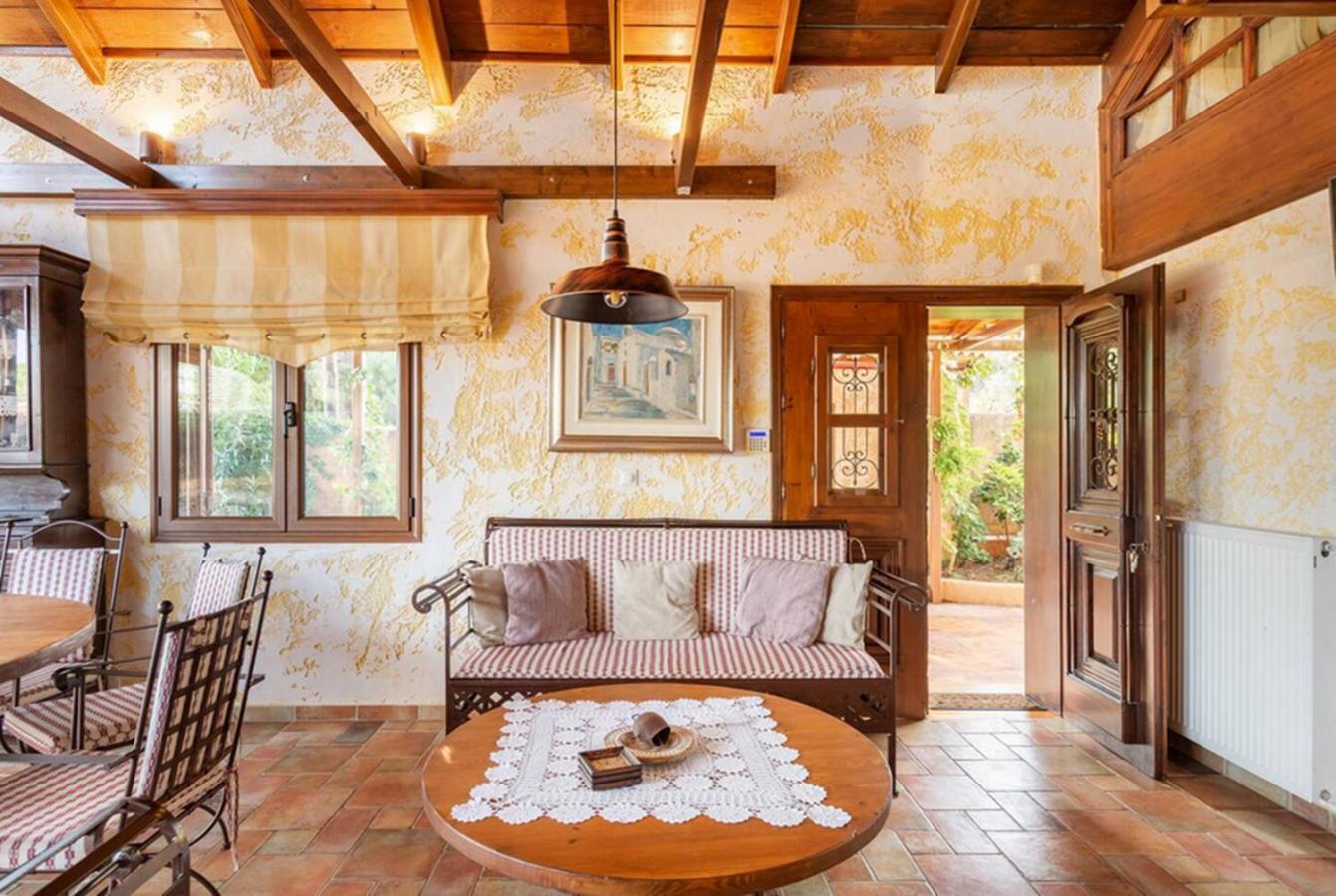 Turdus Merula Retreat Néa Mákri エクステリア 写真